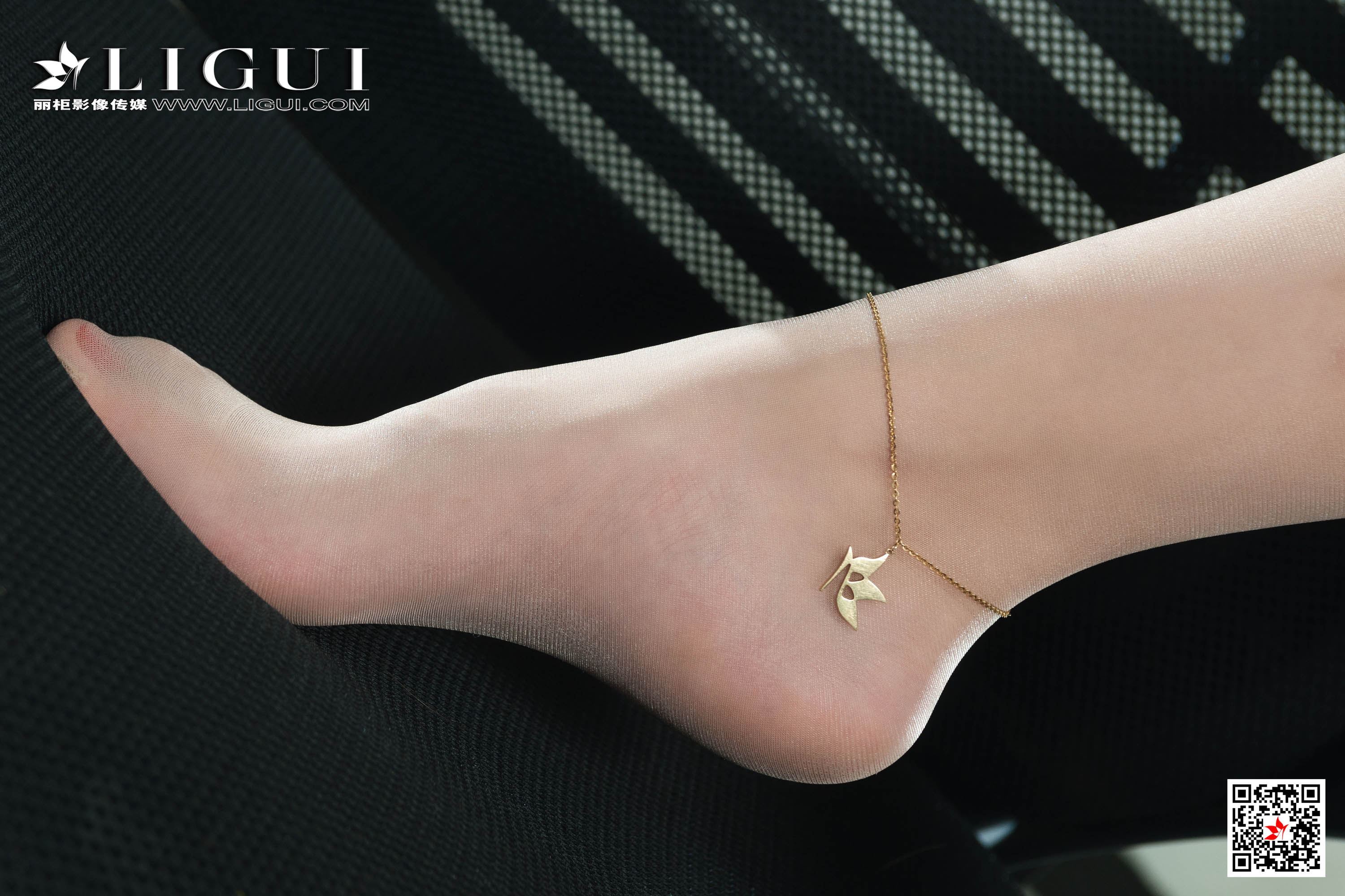 Ligui丽柜  2020.12.14《见习文秘》程程